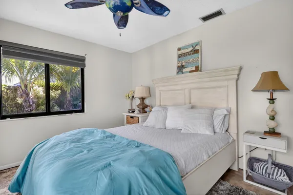 $5,000 | 3876 Northwest 8th Street, Delray Beach, FL 33445