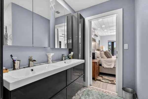 $5,000 | 3876 Northwest 8th Street, Delray Beach, FL 33445