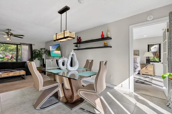 $5,000 | 3876 Northwest 8th Street, Delray Beach, FL 33445