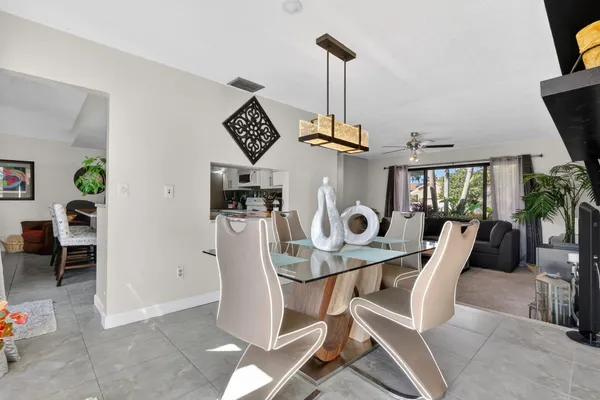 $5,000 | 3876 Northwest 8th Street, Delray Beach, FL 33445