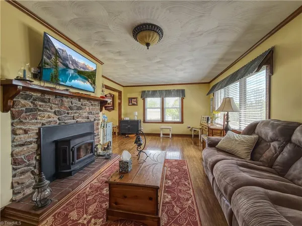 $259,900 | 60 Edwin Lane, Cana, VA 24317