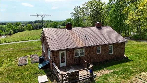 $259,900 | 60 Edwin Lane, Cana, VA 24317