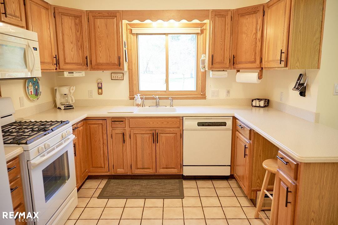 2557 Chicago Road Warren, MI 48092 - Photo 19 of 63
