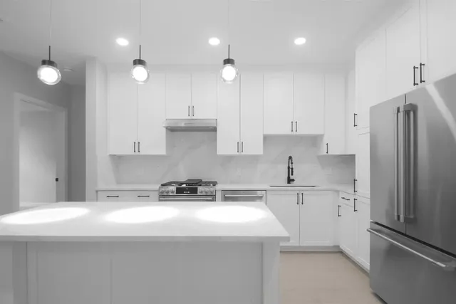 $4,650 | 18 Artisan Drive, Unit 205, Salem, NH 03079