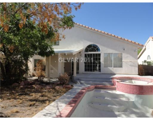 2546 Claridge Avenue Henderson, NV 89074 - Photo 10 of 11 Yard/Garden.