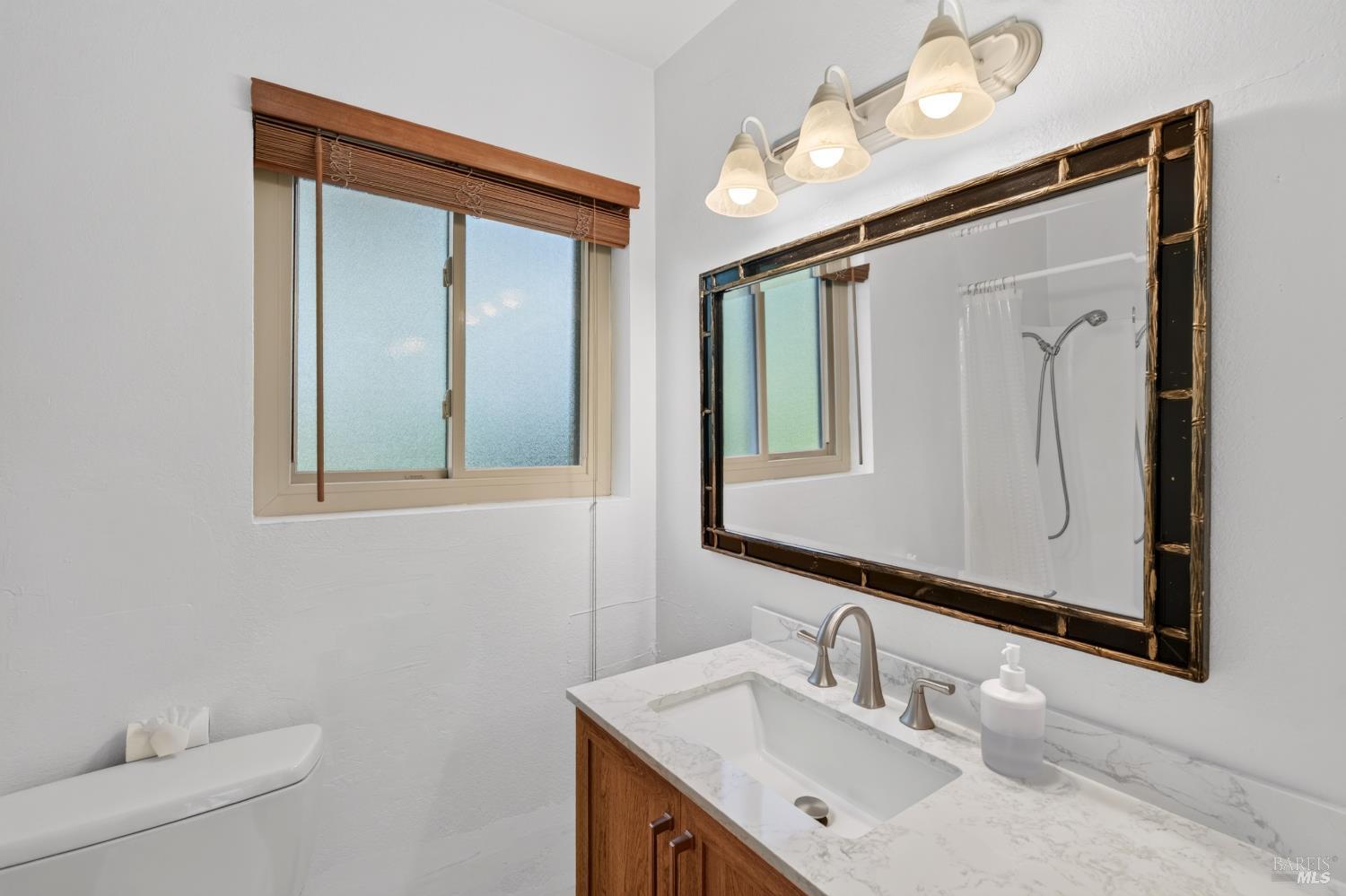 1713 Las Pravadas Court Santa Rosa, CA 95409 - Photo 16 of 32