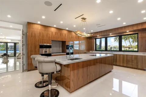 $27,500,000 | 529 Bontona Avenue, Fort Lauderdale, FL 33301