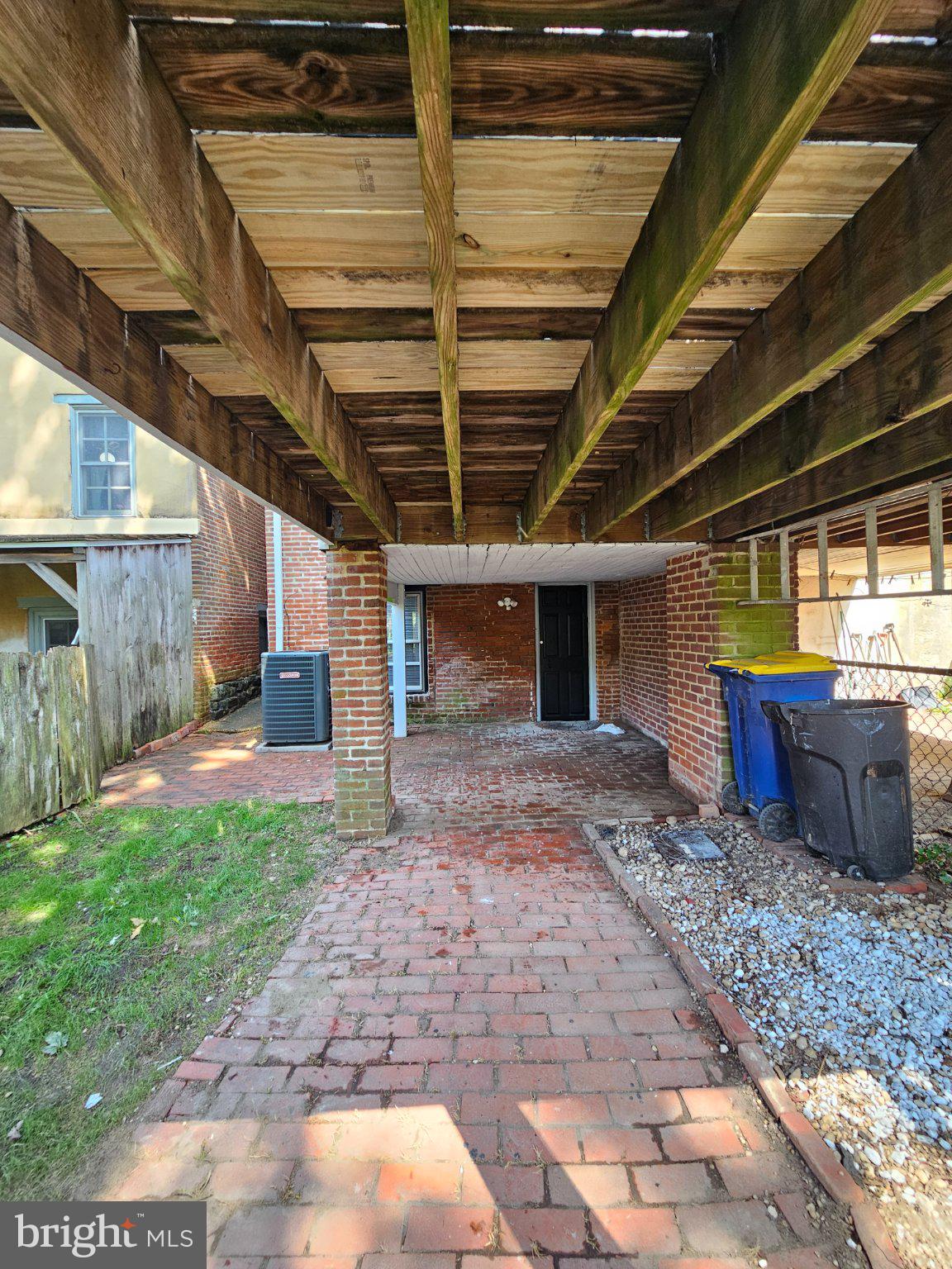 53 West 4th Street New Castle, DE 19720 - Photo 18 of 21 Charming under-deck retreat space.
