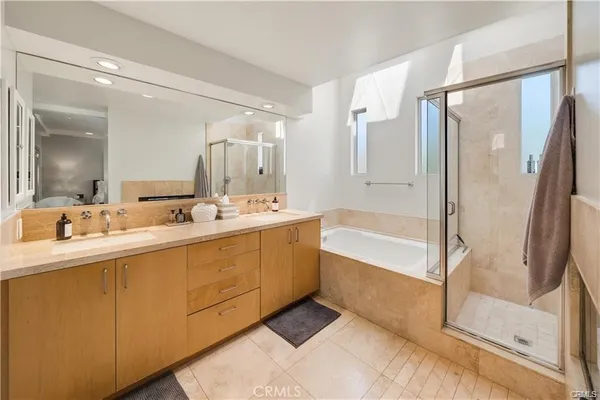 $7,250 | 505-5 Poinsettia Avenue, Corona del Mar, CA 92625
