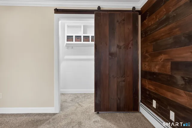 a view of walk in closet