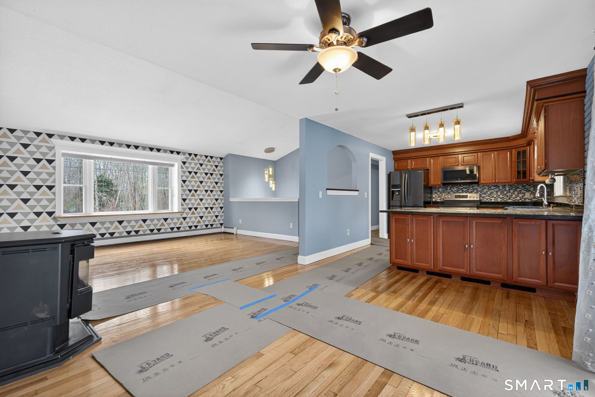 444 N Road Ashford, CT 06278 - Photo 7 of 39