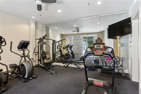 $749,000 | 840 Tchoupitoulas Street, Unit 213, New Orleans, LA 70130