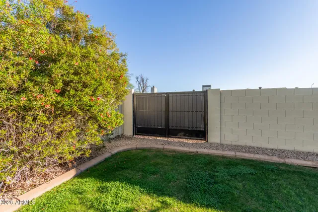 $2,400 | 2003 North Los Arboles Court, Chandler, AZ 85224