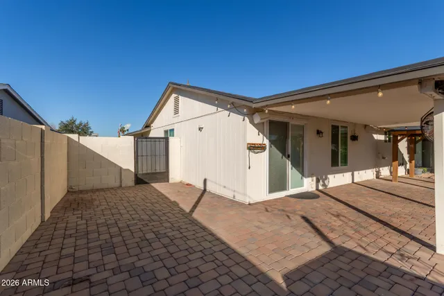 $2,400 | 2003 North Los Arboles Court, Chandler, AZ 85224