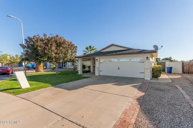 $2,400 | 2003 North Los Arboles Court, Chandler, AZ 85224