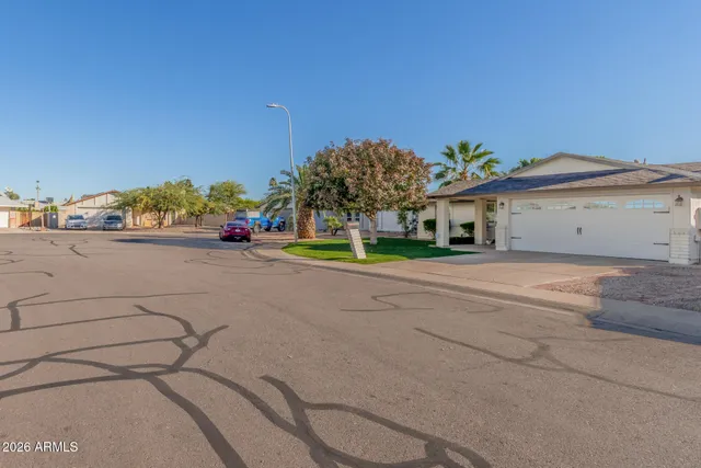 $2,400 | 2003 North Los Arboles Court, Chandler, AZ 85224