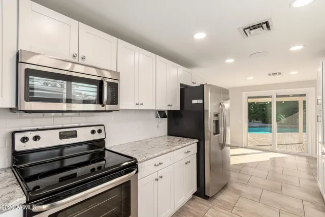 $2,400 | 2003 North Los Arboles Court, Chandler, AZ 85224