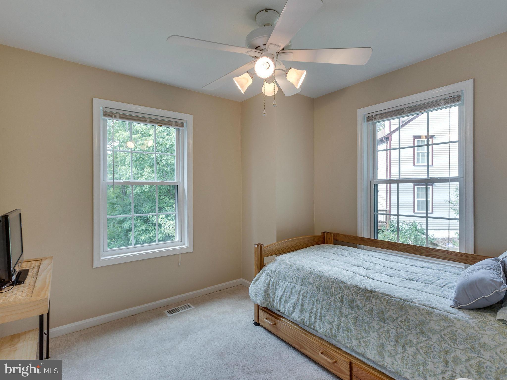 11933 Sentinel Point Court Reston, VA 20191 - Photo 17 of 30 Bedroom