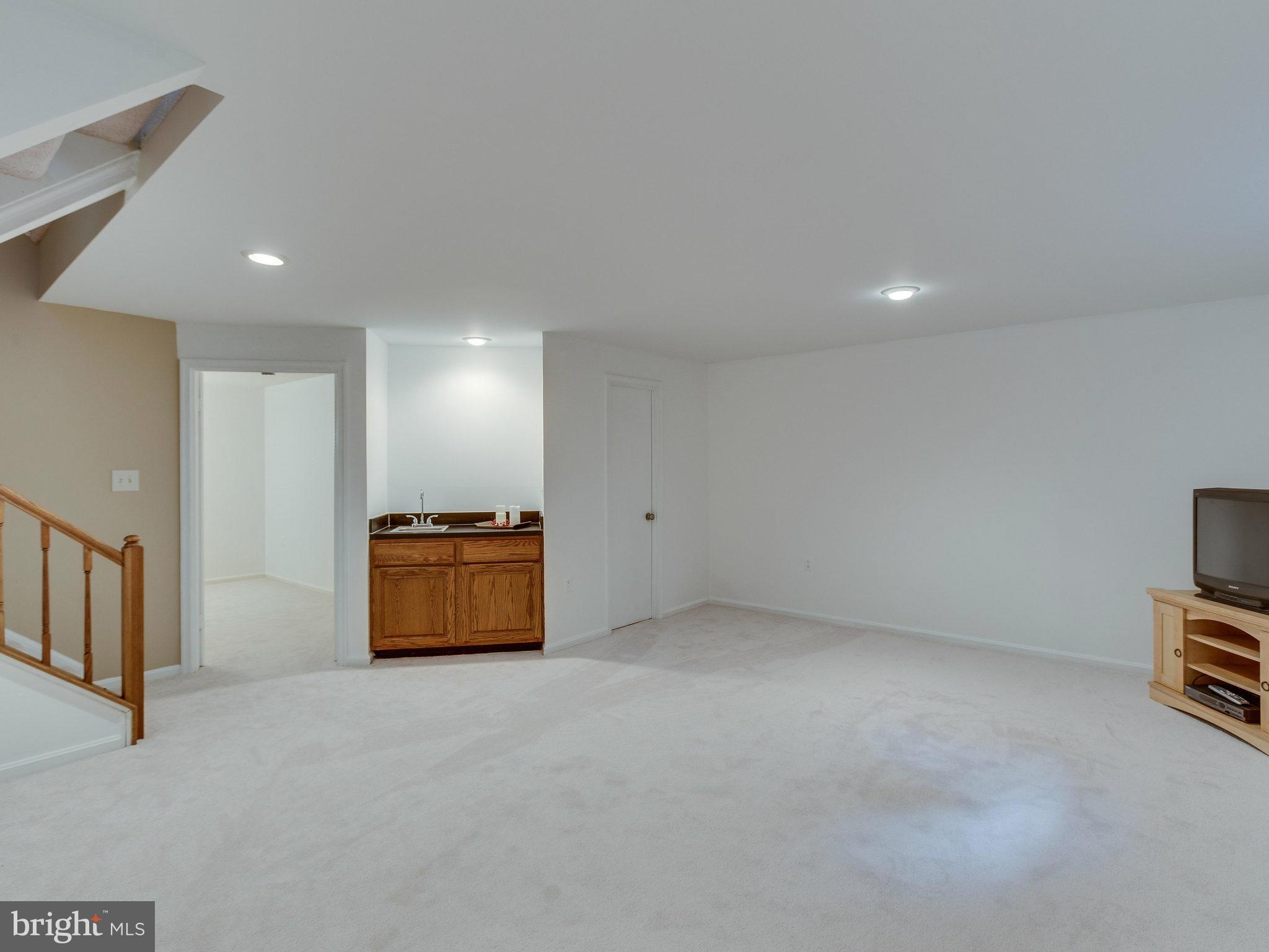 11933 Sentinel Point Court Reston, VA 20191 - Photo 21 of 30 Basement