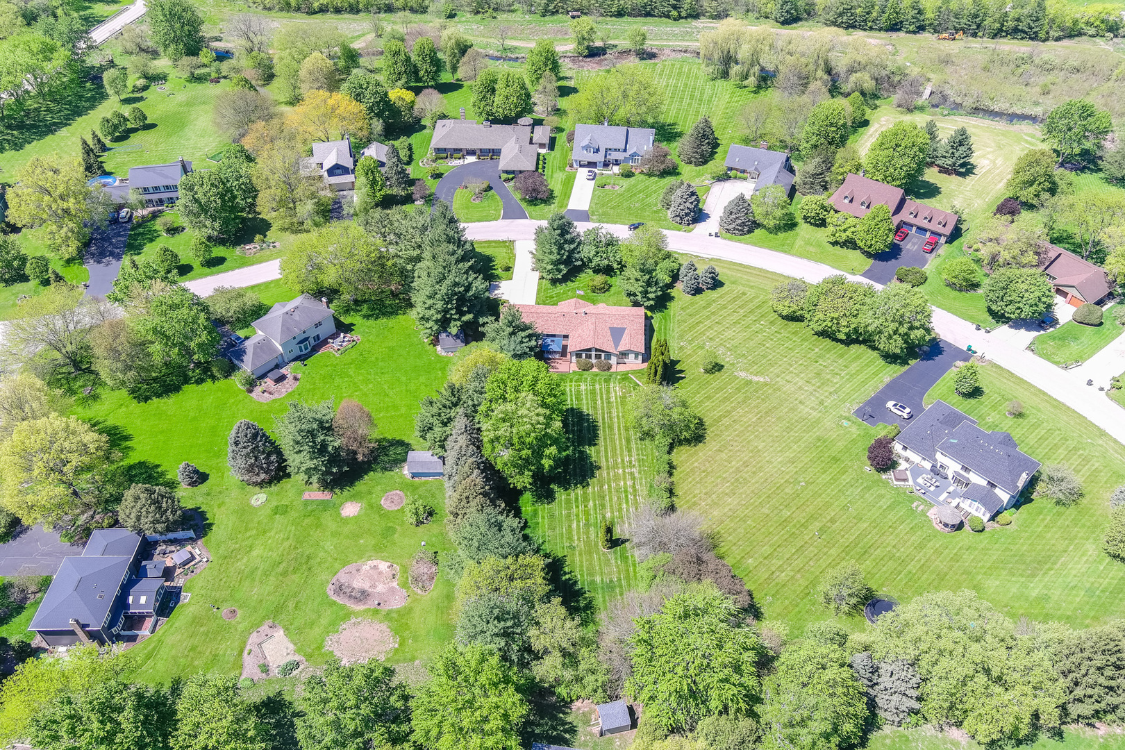S885 Spring Green Way Batavia, IL 60510 - Photo 38 of 42
