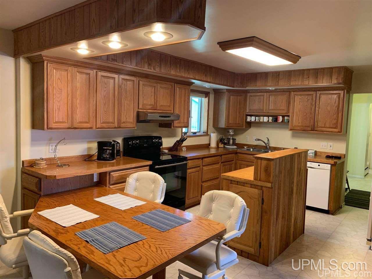 9140 .25 Road Garden, MI 49835 - Photo 27 of 46