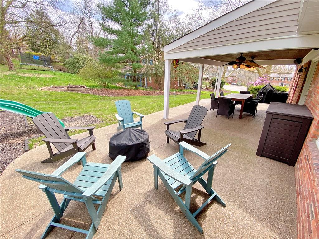 108 Lamar Road Pittsburgh, PA 15241 - Photo 35 of 40 Tons of space for summertime entertaining!