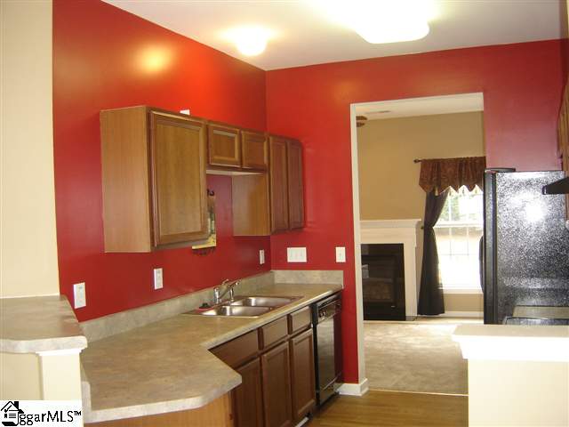 212 Spring Crossing Circle Greer, SC 29650 - Photo 3 of 11