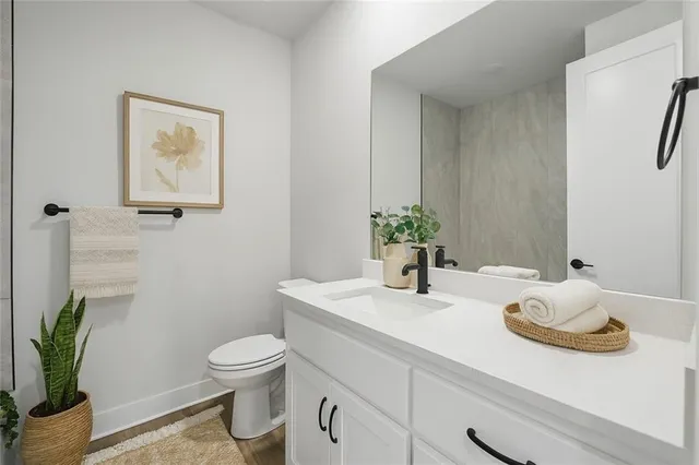 $624,655 | 1806 Halls Creek Avenue, Raymore, MO 64083