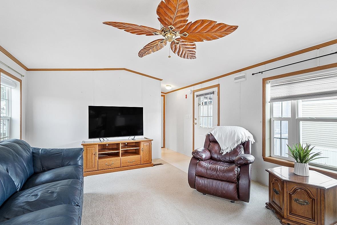 9 R Arrow Drive Salem, NH 03079 - Photo 12 of 38