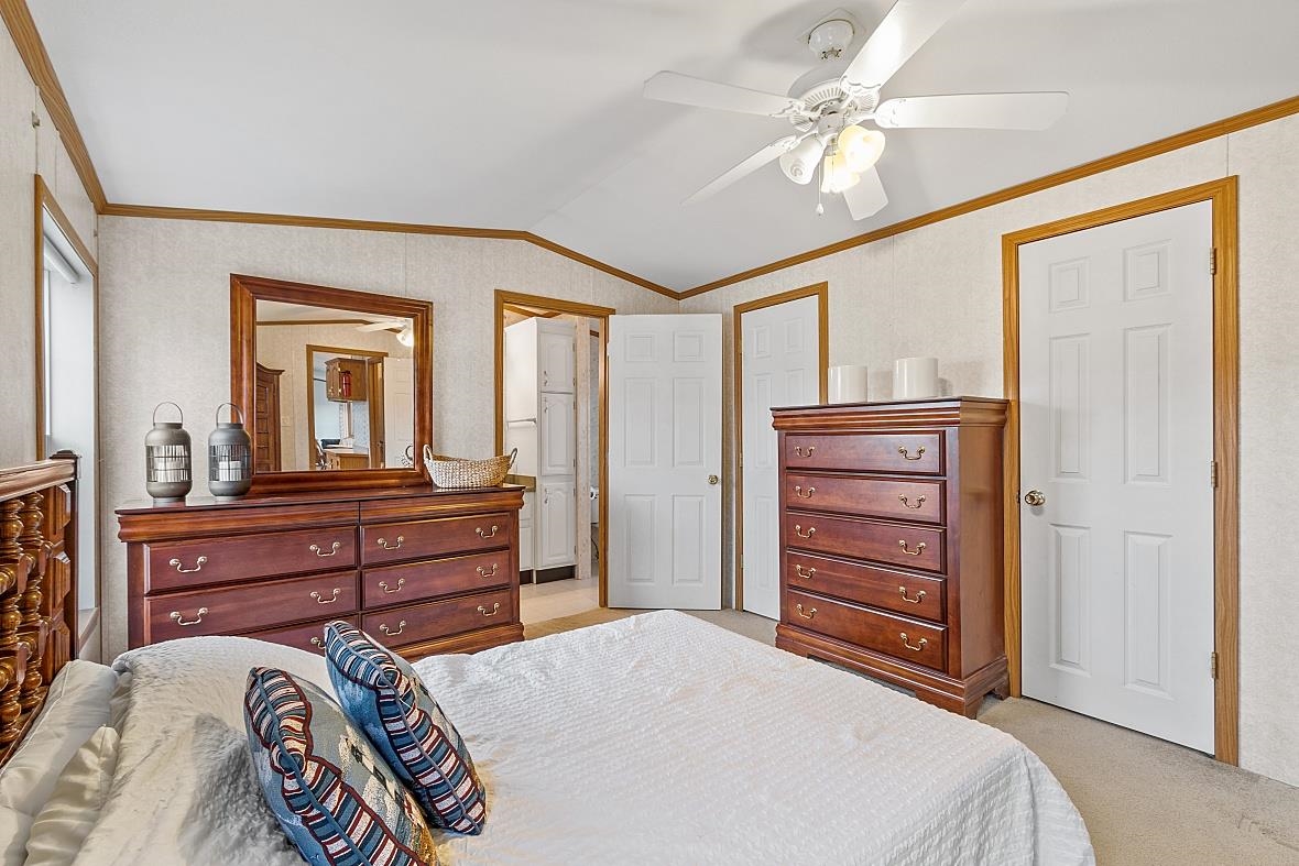 9 R Arrow Drive Salem, NH 03079 - Photo 25 of 38