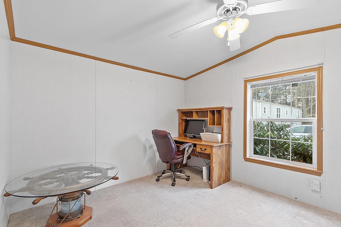 9 R Arrow Drive Salem, NH 03079 - Photo 35 of 38