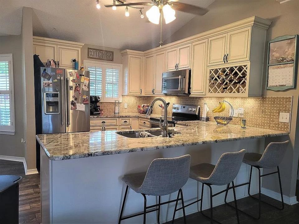 4278 Idell Lane Pace, FL 32571 - Photo 5 of 12