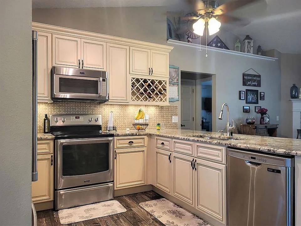 4278 Idell Lane Pace, FL 32571 - Photo 10 of 12