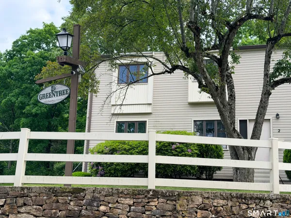 $325,000 | 715 Frenchtown Road, Unit 49, Bridgeport, CT 06606