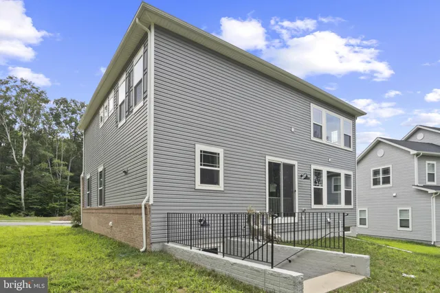 $595,000 | 6998 Farragut Drive, Bryans Road, MD 20616