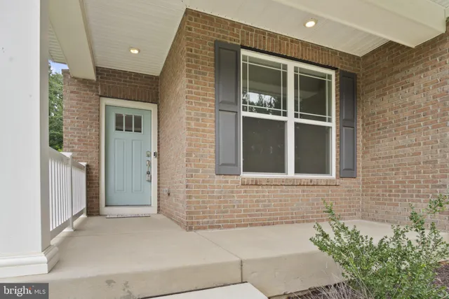 $595,000 | 6998 Farragut Drive, Bryans Road, MD 20616