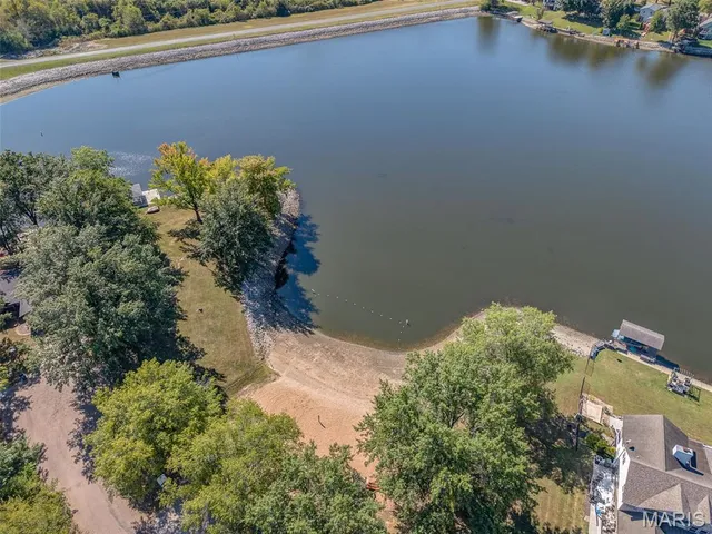 $170,000 | 380 High Point Drive, Edwardsville, IL 62025