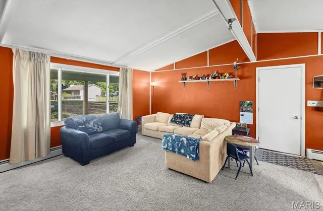 $170,000 | 380 High Point Drive, Edwardsville, IL 62025