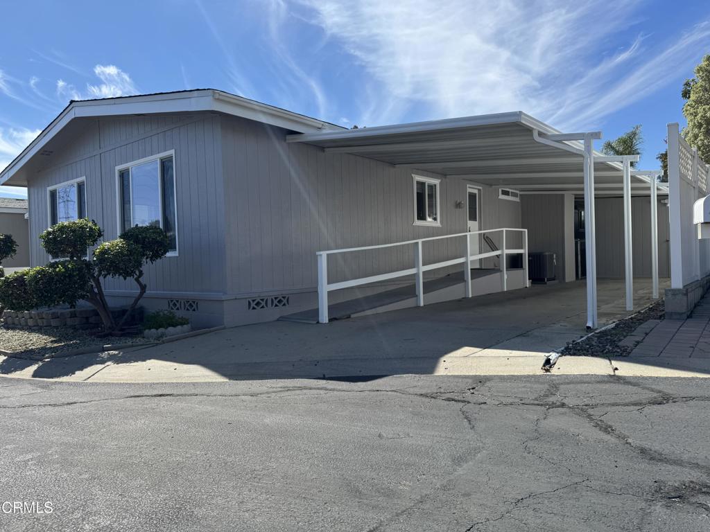 206 Browning Avenue, Unit 206 Ventura, CA 93003 - Photo 2 of 36