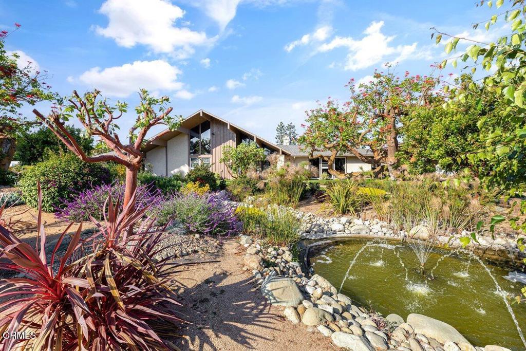 206 Browning Avenue, Unit 206 Ventura, CA 93003 - Photo 29 of 36 a view of a garden