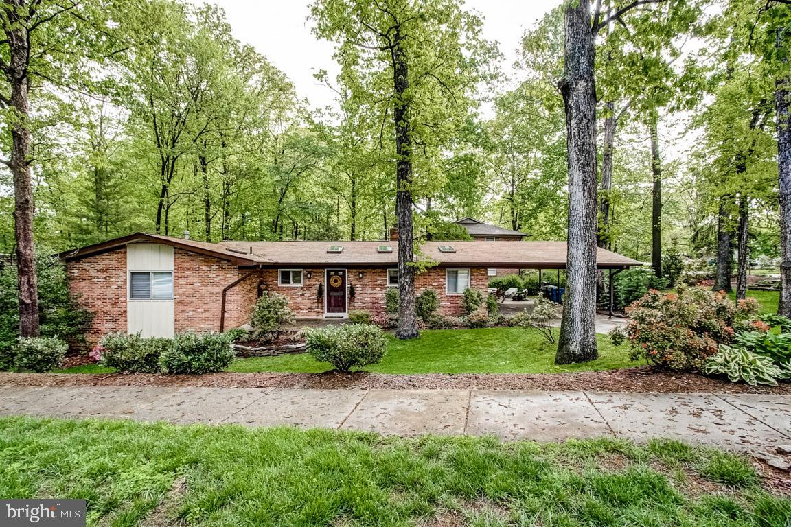 11241 South Shore Road Reston, VA 20190 - Photo 1 of 34 Beautiful Wooded lot in Reston near Lake Anne!