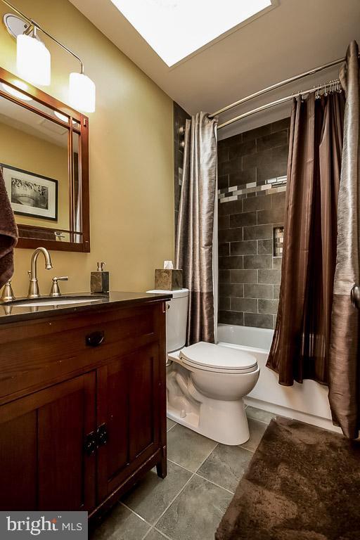 11241 South Shore Road Reston, VA 20190 - Photo 13 of 34