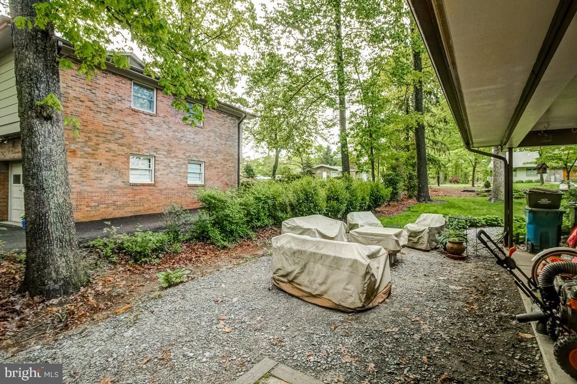 11241 South Shore Road Reston, VA 20190 - Photo 34 of 34