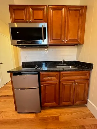 $2,045 | 868 Beacon Street, Unit 8, Boston, MA 02215