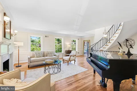 $1,895,000 | 3808 Klingle Place Northwest, Washington, DC 20016
