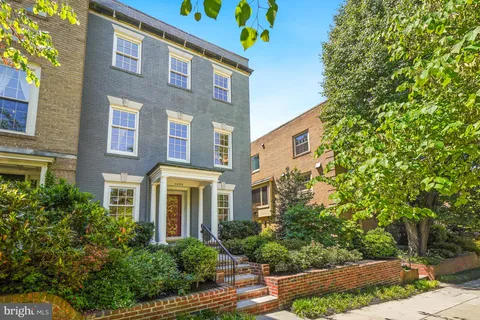 $1,895,000 | 3808 Klingle Place Northwest, Washington, DC 20016