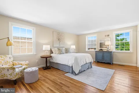 $1,895,000 | 3808 Klingle Place Northwest, Washington, DC 20016
