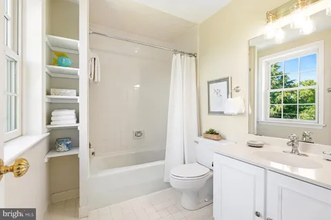 $1,895,000 | 3808 Klingle Place Northwest, Washington, DC 20016