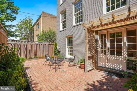 $1,895,000 | 3808 Klingle Place Northwest, Washington, DC 20016