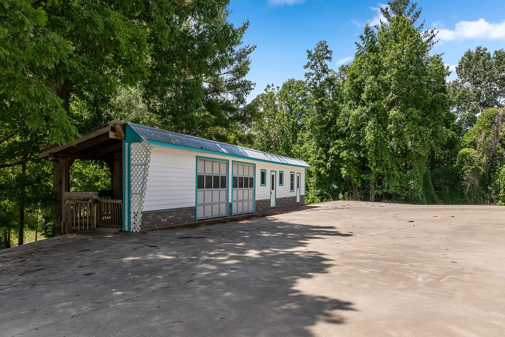 933 Cashes Valley Road Cherry Log, GA 30522 - Photo 23 of 44